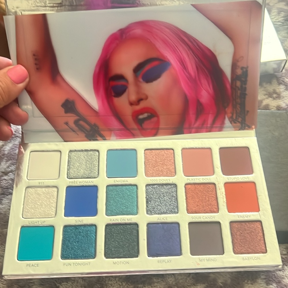 COPY - Lady Gaga Stupid Love by HAUS new Pallet. Limited Edition